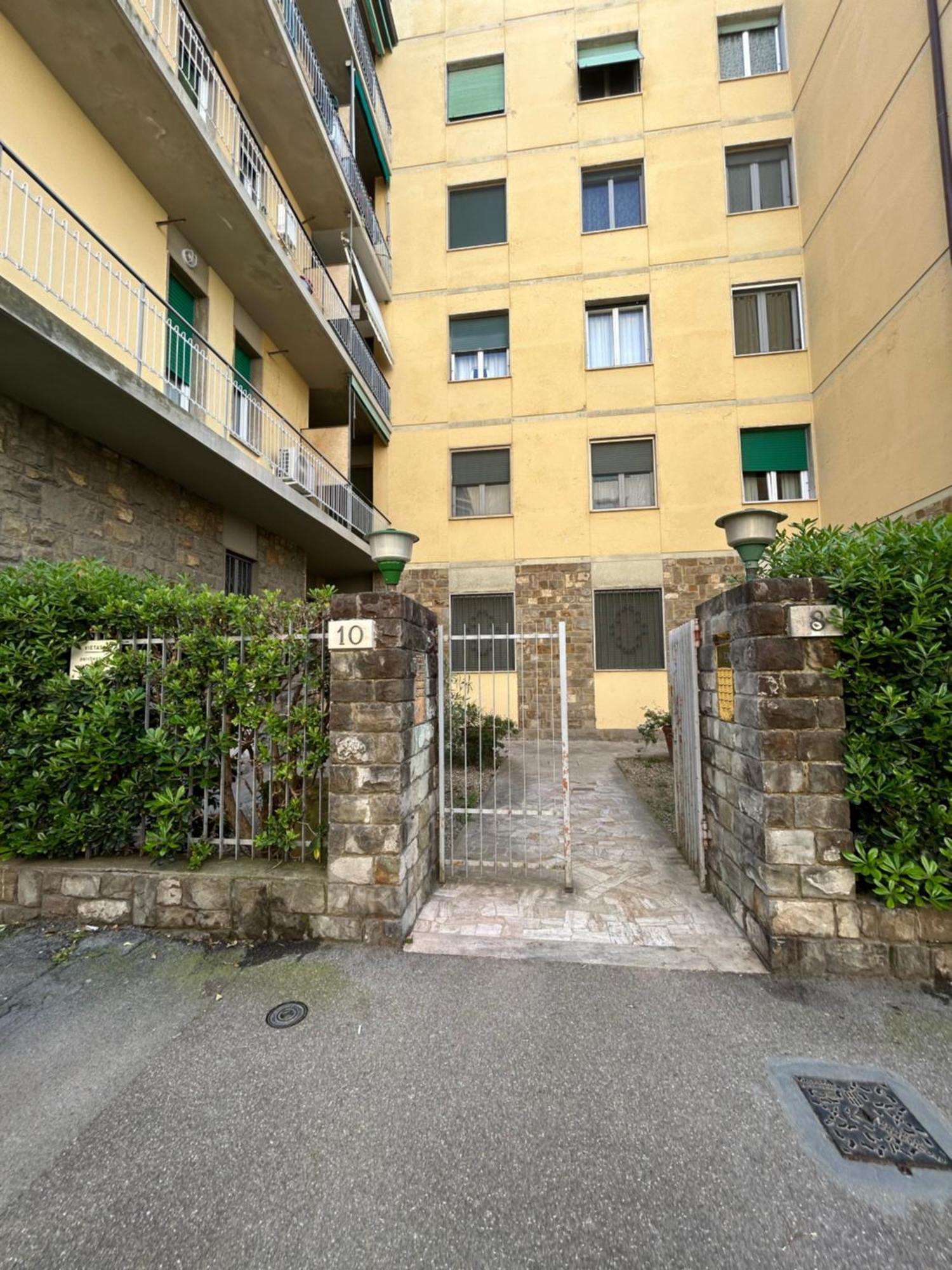 Appartamento Incantevole Con Patio Florence Extérieur photo